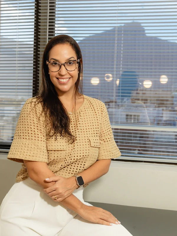 Retrato da Dra. Fernanda Telles, oncologista clínica